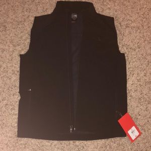 Men’s North Face Vest